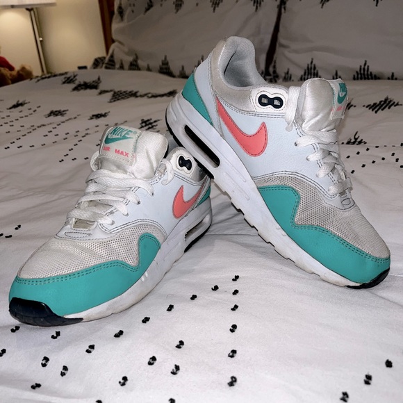 Nike Air Sneakers